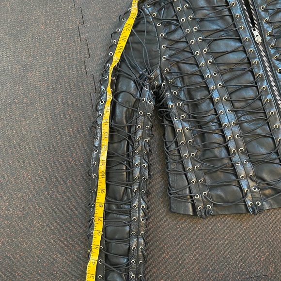 Black leather Biker Jacket with eyelets size Xtra small to small, badass! - Picture 10 of 15